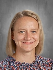 Sackmann, Katie